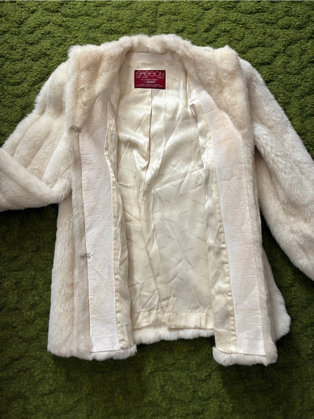 Vintage 1980s Sasson Faux Fur Coat - Picture 4 of 11
